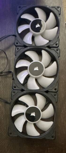 31-003584 Corsair Ml120 Rgb 120mm 12v Dc Black And White Case Fans Set Of 3 Mpn