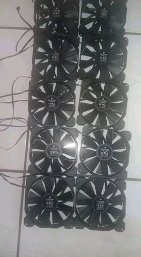 31007396 Corsair Set Of 20 Fans New 140mm 12v Dc 0.3a. 4pins