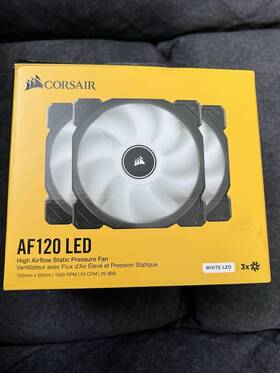 Co-9050079-ww Corsair Af120 White Led High Airflow Static Pressure Fan