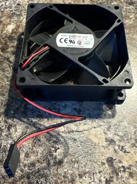 Delta Dsb0812h Electronics Cooling Fan 80 X 25mm 2-pin Connector 12v 0.21a