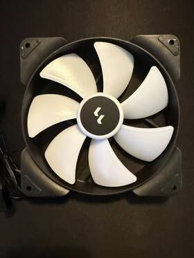 Fd-f-as1-1406 Fractal Design Aspect 14 Rgb 1000 Rpm