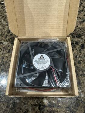 8025s12b Gdstime 12v / 0.35a Dc Cooling Fan Computer Case 2-pin 80mmx80mmx25mm