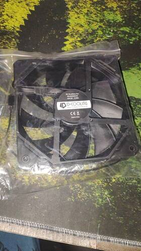 Id12025sm12s Id-cooling 120mm 3-pin Brushless Black Case Fan Plastic 12v