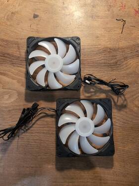 14argb.10 Lian Li 14argb10 2-pack - Lian-li 140mm Black Argb Case Fans Gf. Very Little Use