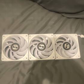Lian Li Gf.12f2k4.rs0w0 Uni Fan Sl120 V2 White 120mm Argb Pwm 3-pack 2450rpm 79.2cfm