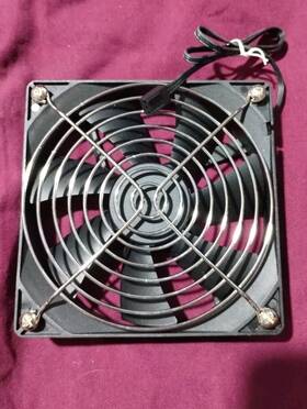 Li121225sl-4 Lian Li Li121225sl4 Lot Of 4 120mm Pc Cooling Fan 56 Cfm