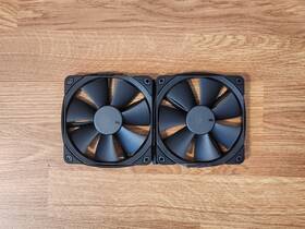 Nf-f12 Noctua 840556102229 Lot Of 2 Industrialppc-2000 Pwm Fans - 120mm High Static Pressur