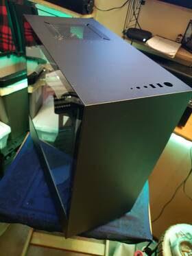 H510 Nzxt Mid Tower Atx Computer Case Black Compact Temered Glass