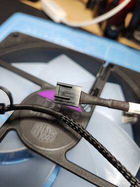 Rf-r14ff-b1 Nzxt Rfr14ffb1 F140 Rgb 140mm And Coolermaster Sickleflow Fan