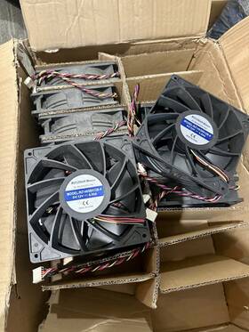 Rz14038h12b-6 Rui Zhan Motors Rz14038h12b6 Lot Of 13 Dc Brushless Fans 12v 4.50a Industrial 13pc