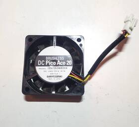 109p0812l401 Sanyo 8cm 8025 12v 0.06a 3-wire Cooling Fan 1pc