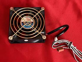 B01138812h-3m Silence 8x2.5cm 3-pin Ball Bearing Cooling Fan Pc 12v 0.23a B3