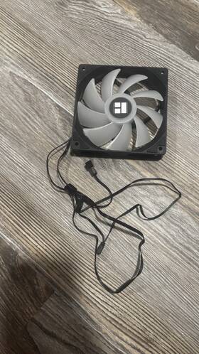 Argb120f Thermalright 120mm Argb Pwm Case Fan Fdb Bearing 51cfm 4-pin Multicolor