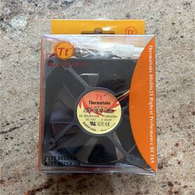 Thermaltake 8025a-s 80mm 12v 3-pin Case Fan 2900rpm 37 Cfm Tt8025a-s/2b