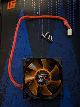 Xlf-f8253 Xigmatek Orange 80mm 4 White Led 3-pin Case Fan
