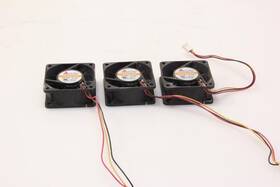 Fd486025eb Y.s.tech 3x 6cm 6025 48v 0.11a Dual Ball Bearing Fans. Sku220450