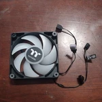 Thermaltake Riing Plus Led Rgb Radiator Single Fan, CL-F059-PL12SW-A New !. Fixed Price $19.00.