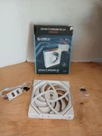 Untested - Lian Uni Fan Tl Wireless 140 Reverse Blade White. Fixed Price $24.99.