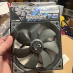 Kaze Flex 140 Square Pwm 1200RPM KF1425FD12S-P. Fixed Price $20.00.