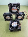 Y.s Tech FD128032HB Hot Swappable Case Fan 80MMX80MMX32MM Lot Of K4. Fixed Price $14.99.